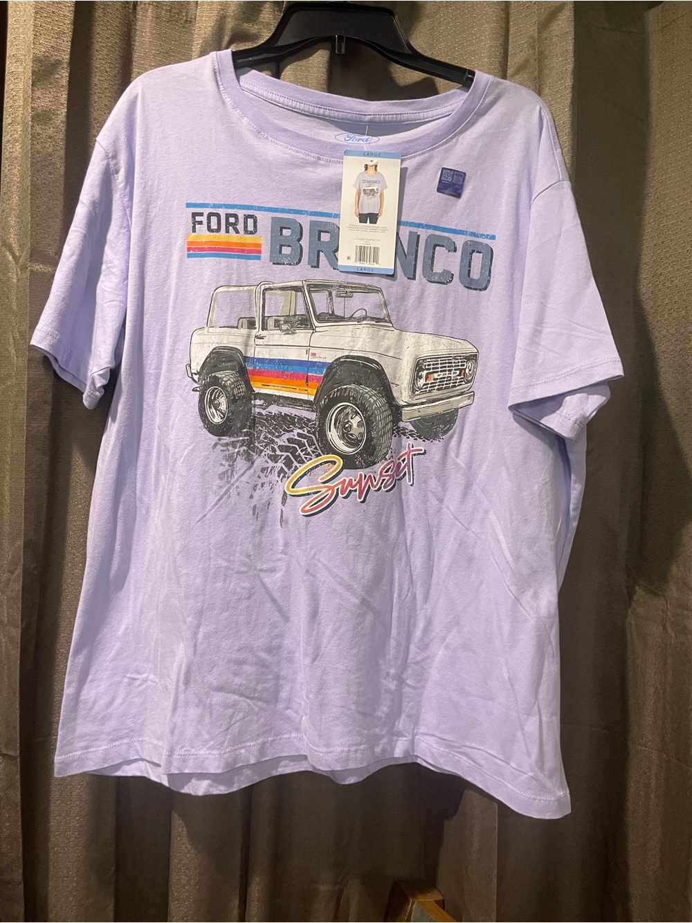 NWT Ford Bronco Women’s Sunset Graphic Tee - Lavender Size Large